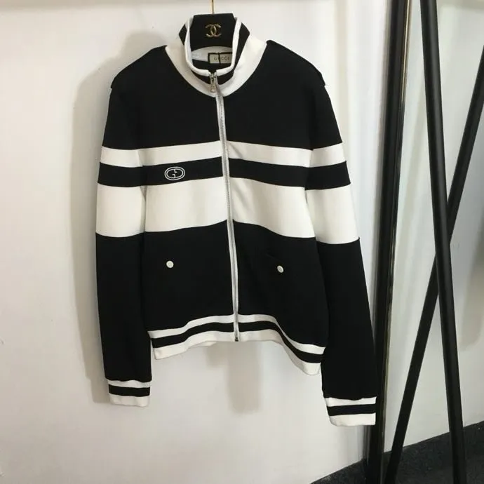 New fashion knitted casual cardigan hooded letter top knitted pencil pants two-piece suit