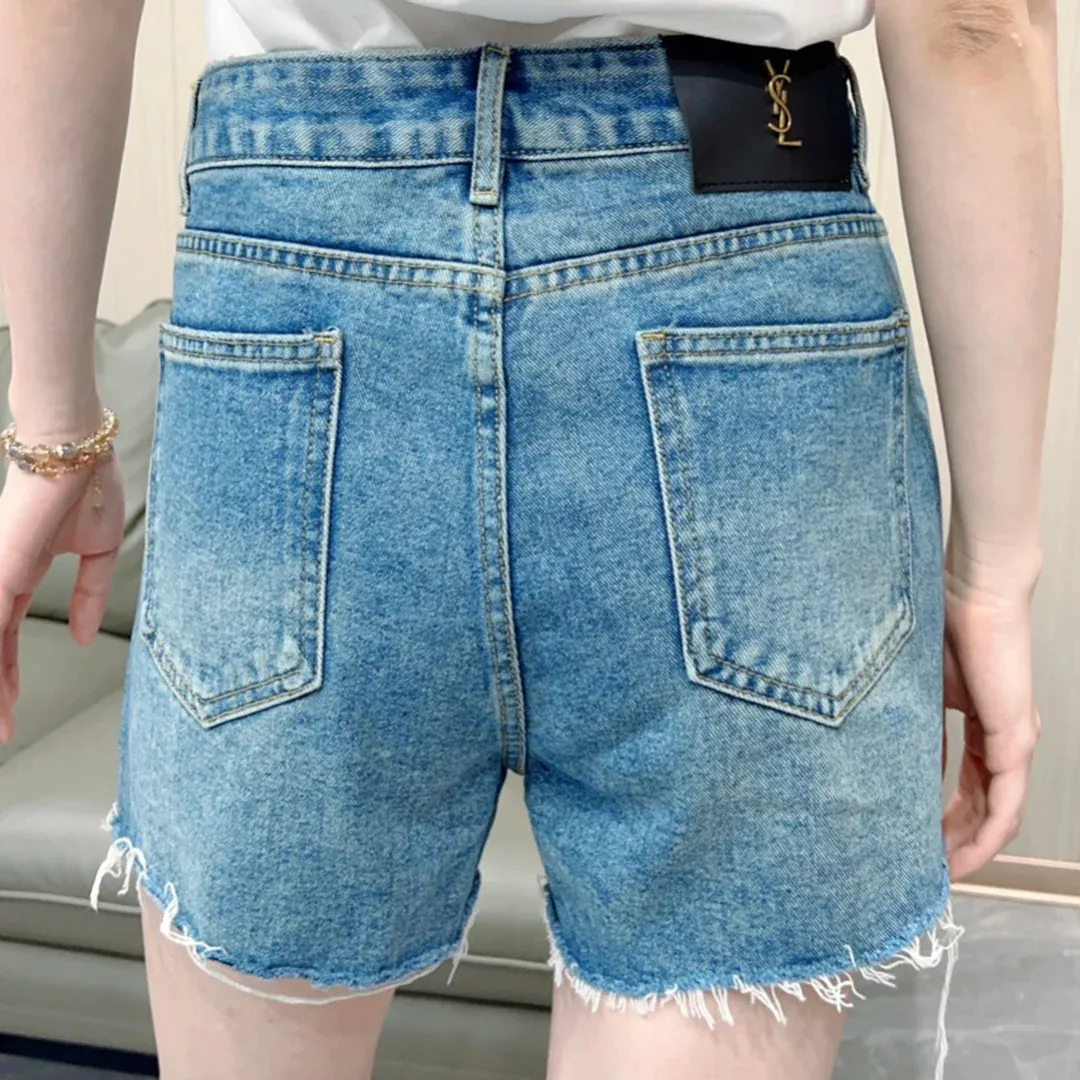 New fashion and versatile denim straight leg shorts