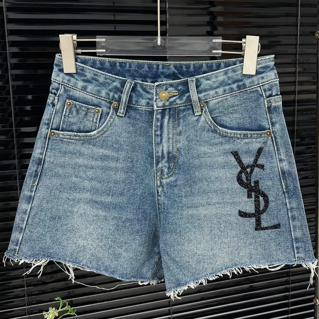 New fashion and versatile denim straight leg shorts