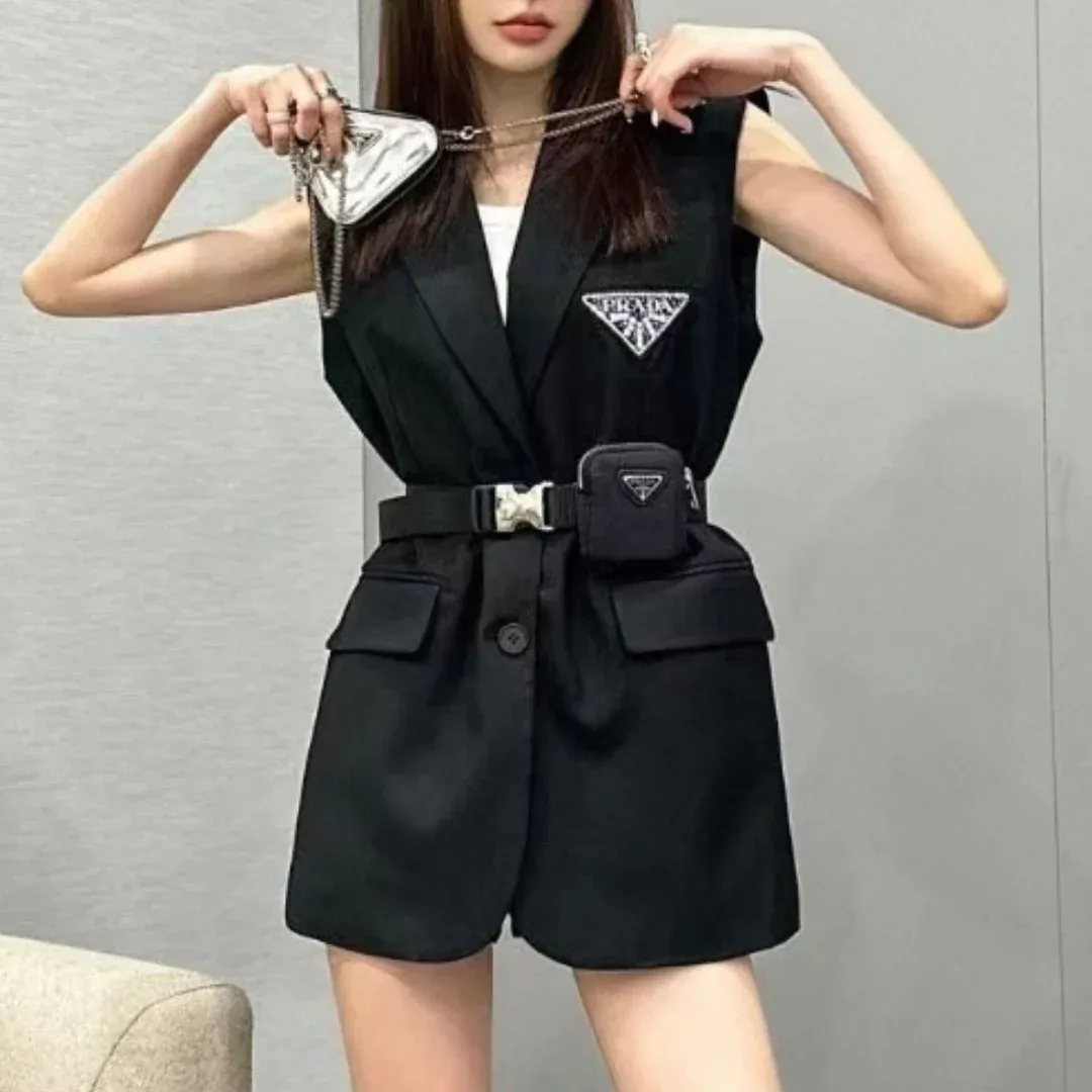 New Classic Triangle Belt Vest Jacket