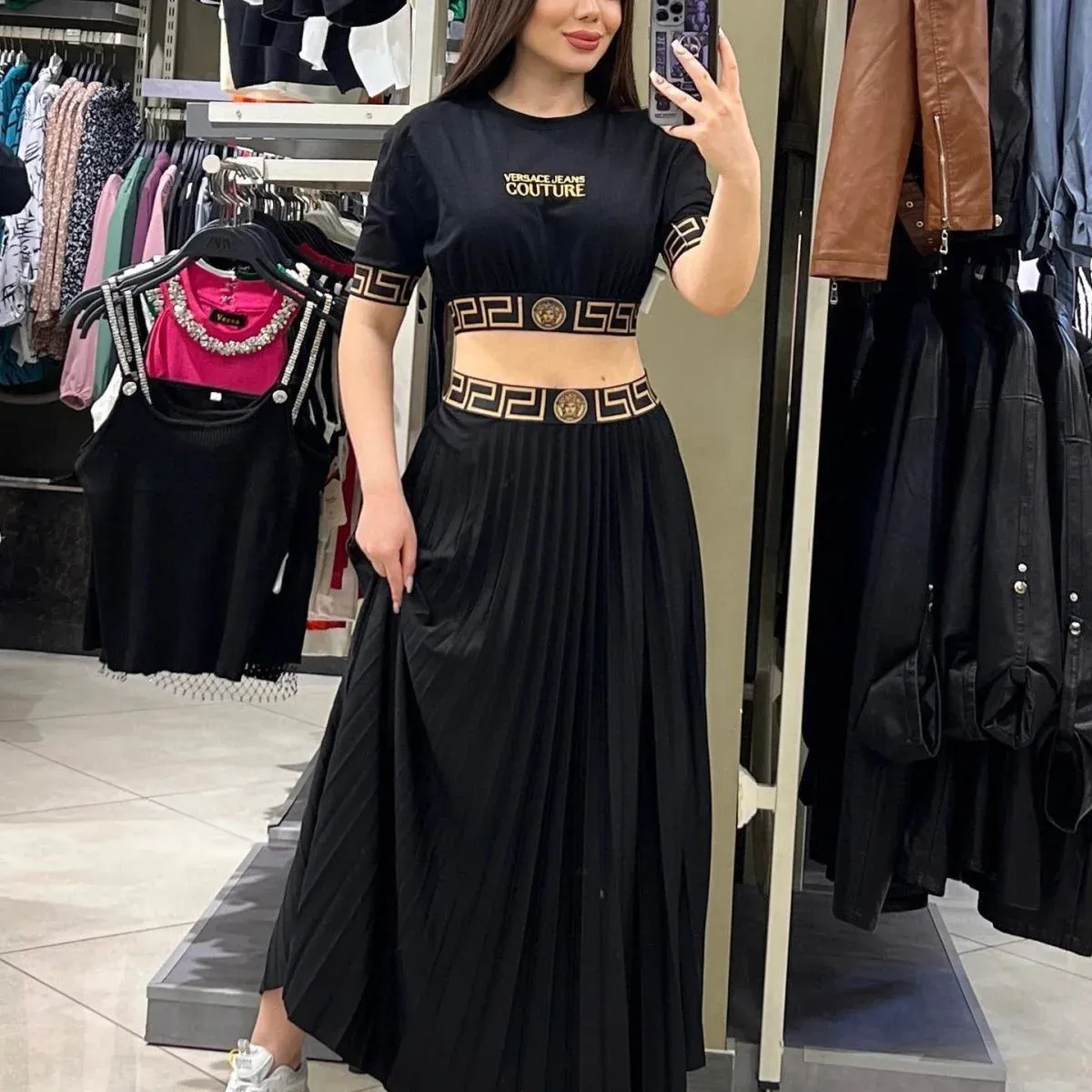 Fashion Casual Embroidery Short Sleeve Suit