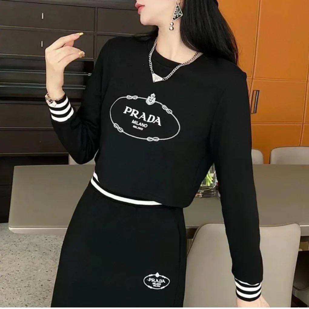 Casual Versatile Long Sleeved Set Hooded