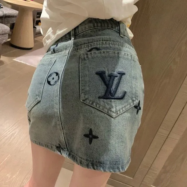 24 New Styles of Summer Embroidered Casual Denim Skirts