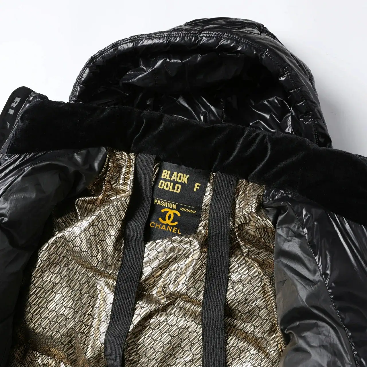 Black gold mid-length hooded down jacket