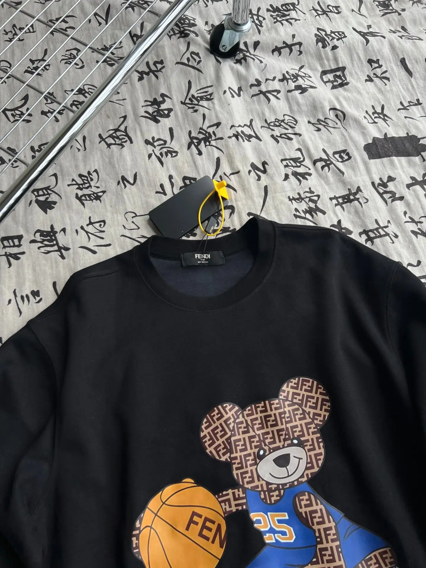 Basketball bear double F printed casual round neck sweatshirt