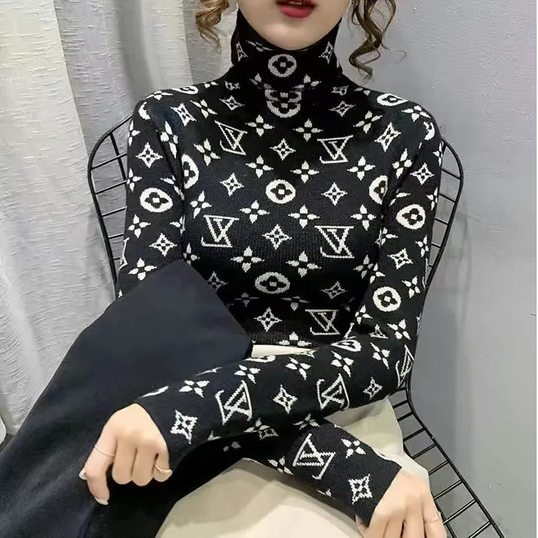 New Fashion printed slim top with bottoming shirt