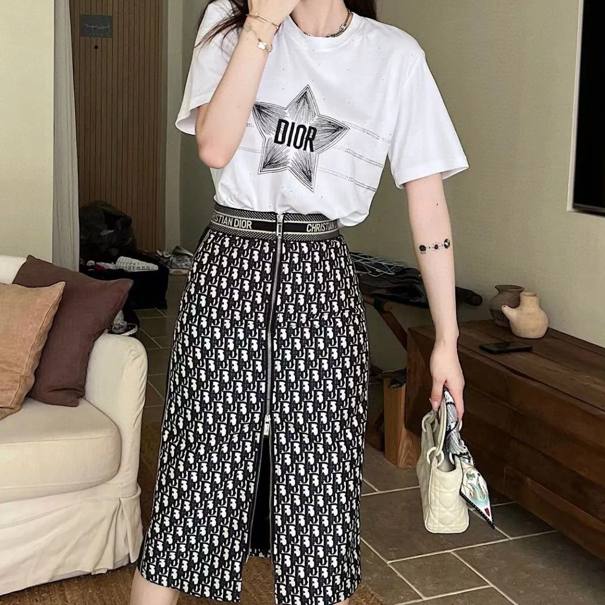 New style front center zipper side letter skirt women