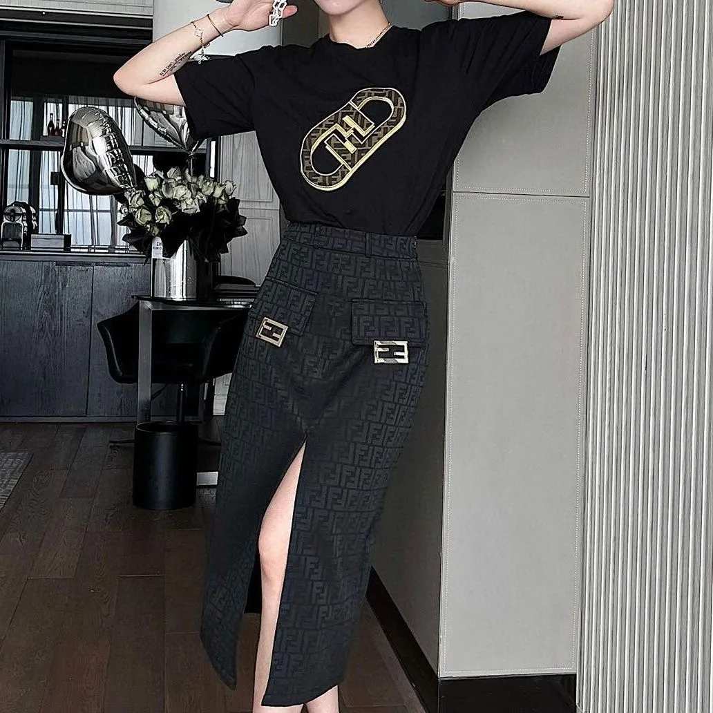 jacquard letter T-shirt + high waist skirt set