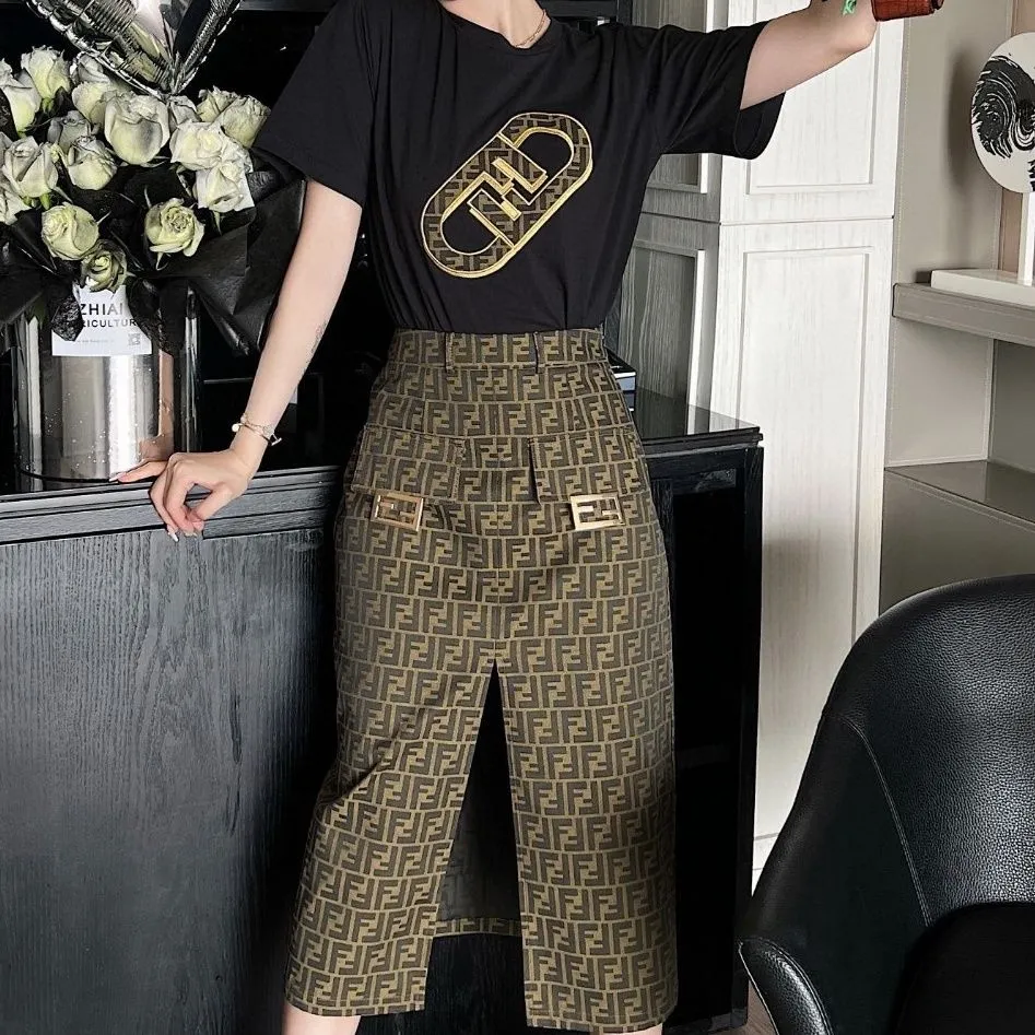 jacquard letter T-shirt + high waist skirt set