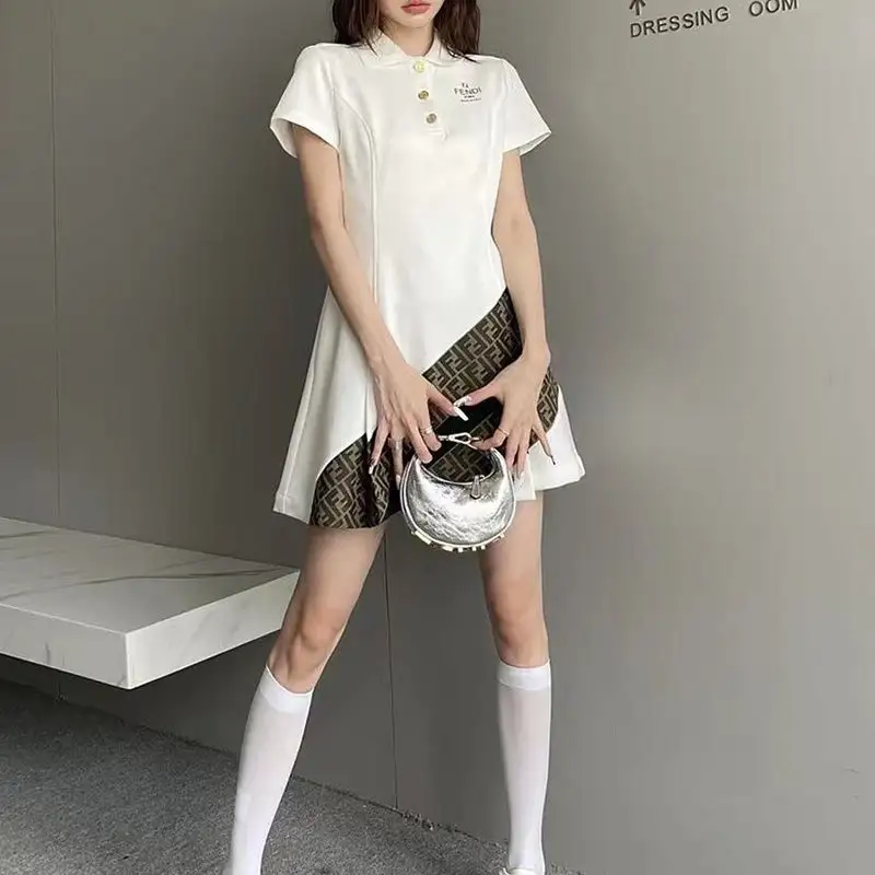 Fashionable lapel sporty dress