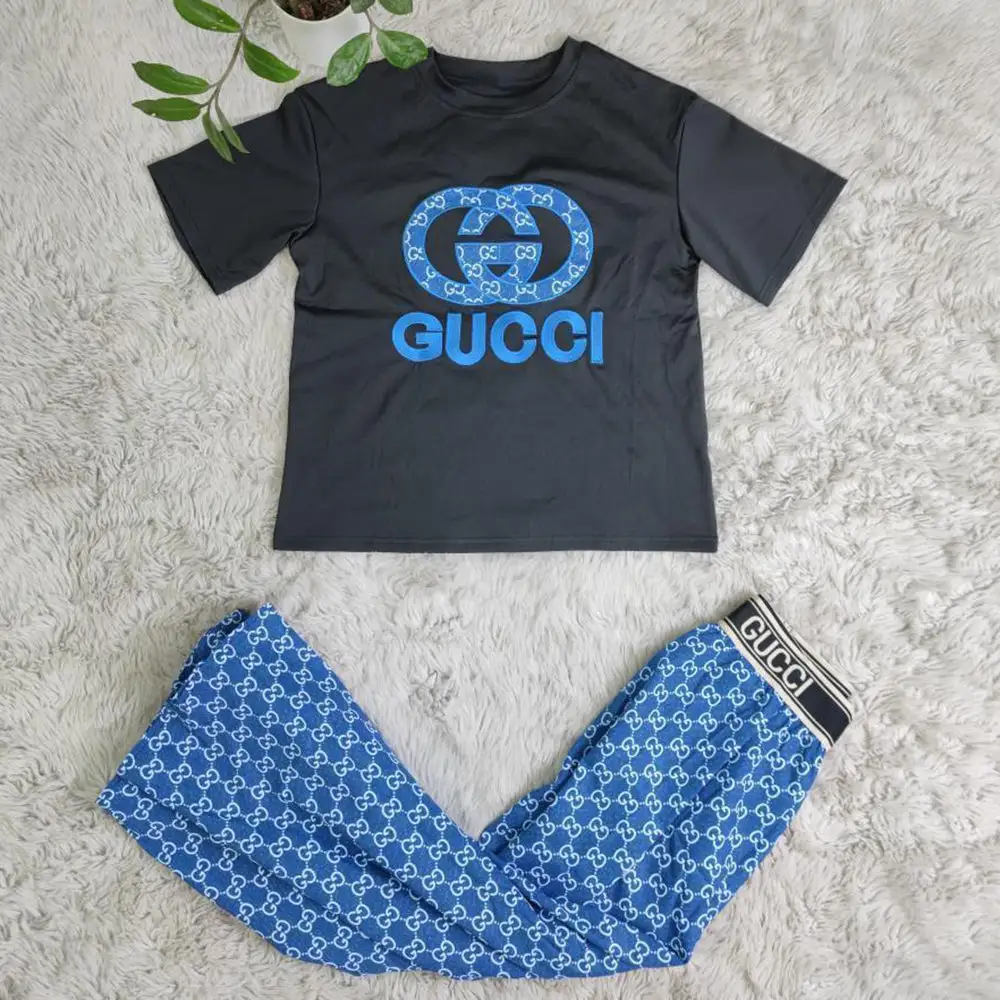 Fashion casual short sleeved set