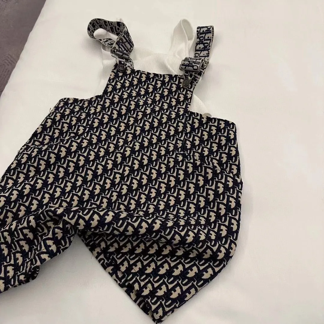 Fashion Printed suspenders dress bottoming shirt set