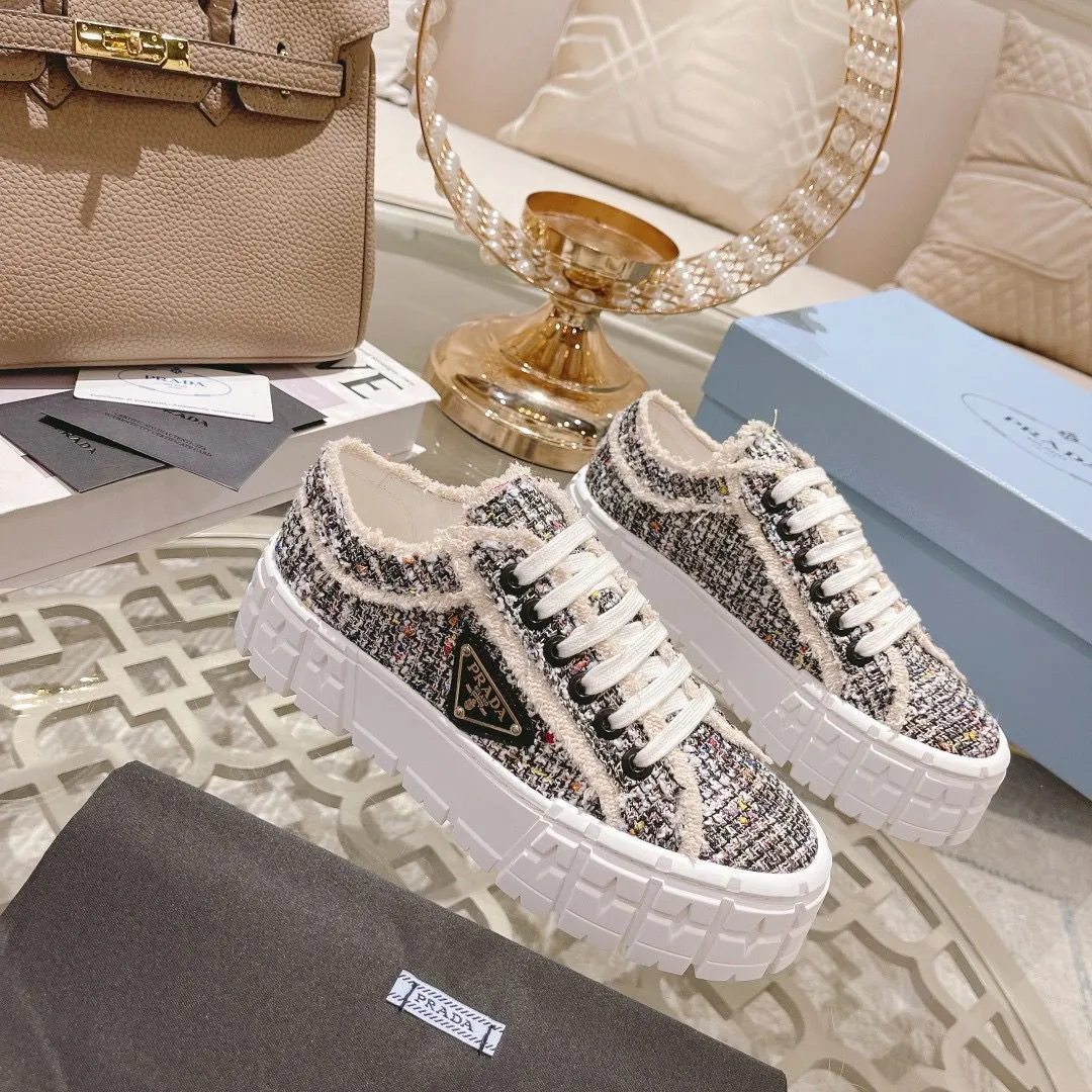 New Thick-soled Muffin Board Shoes Women's Sports Shoes Casual