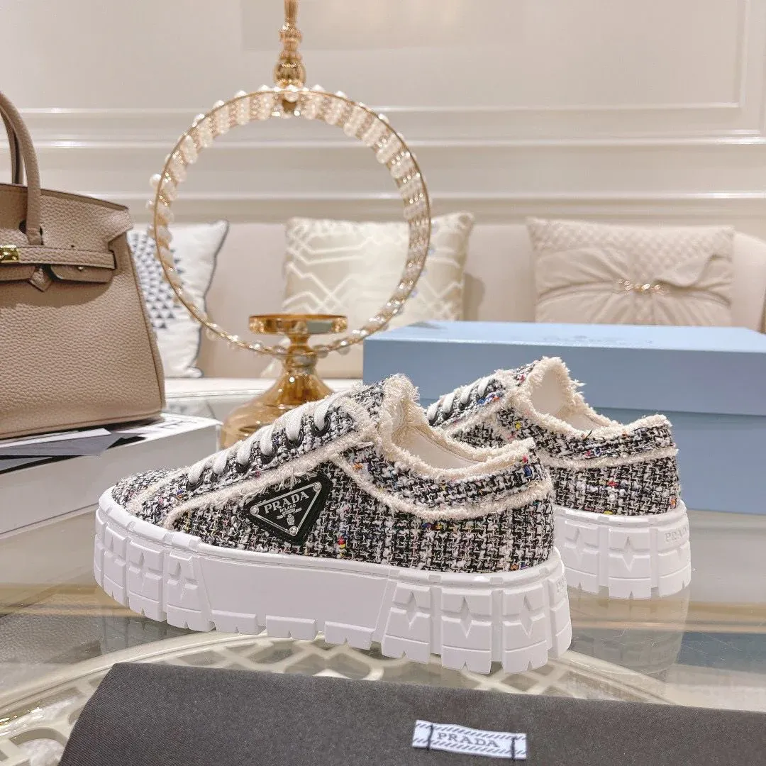 New Thick-soled Muffin Board Shoes Women's Sports Shoes Casual