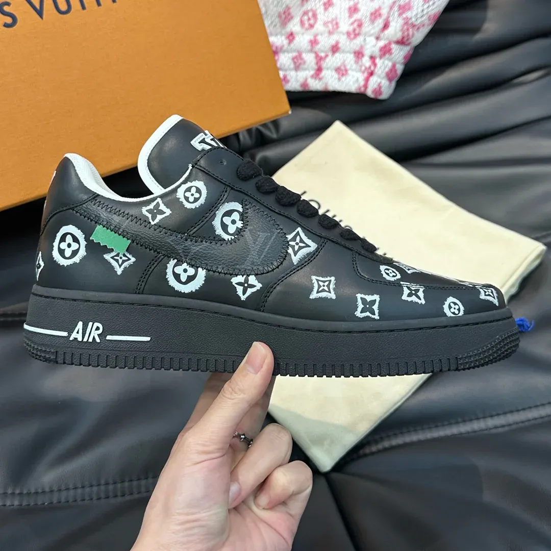 New fashion men's casual sports shoes