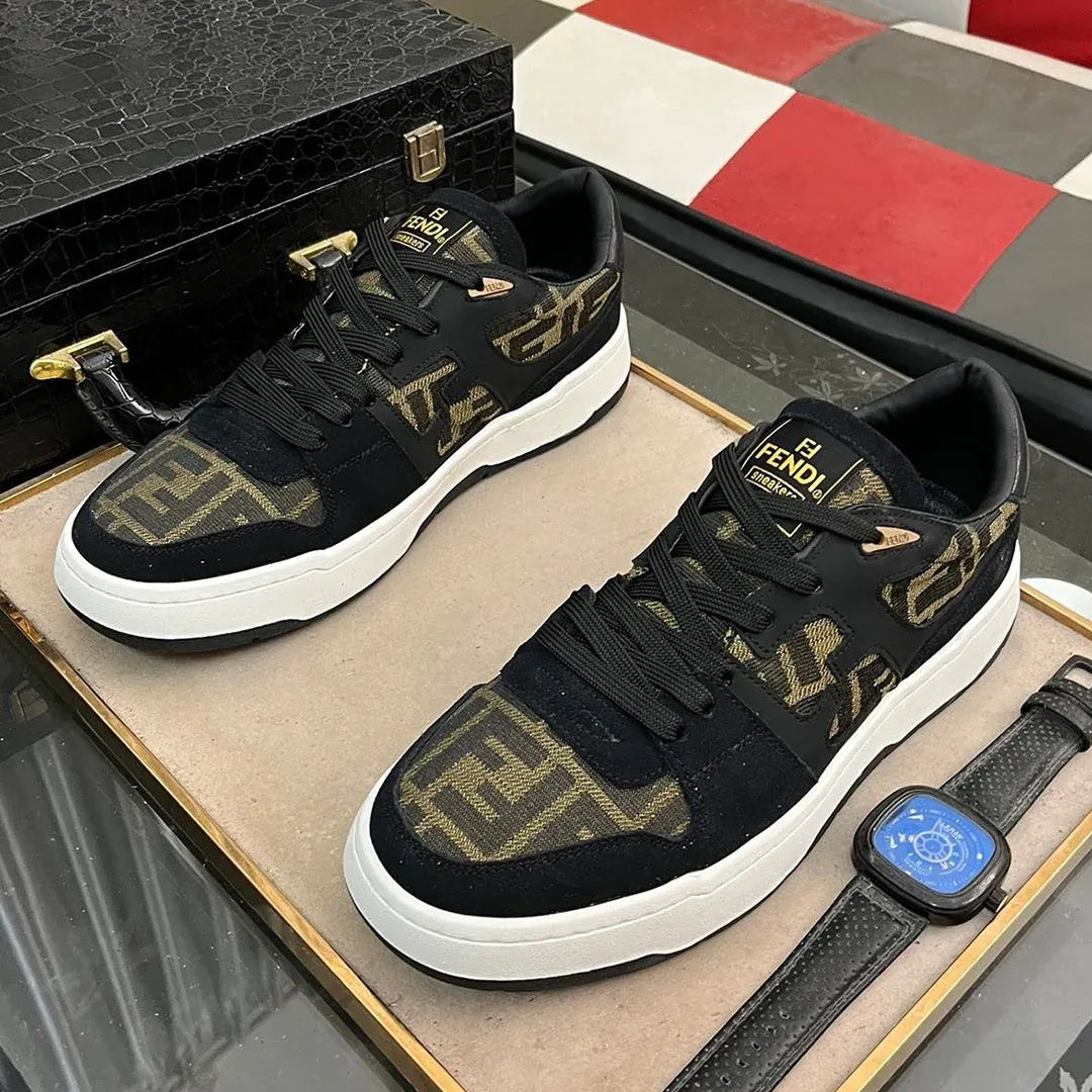 New fashion casual sports shoes