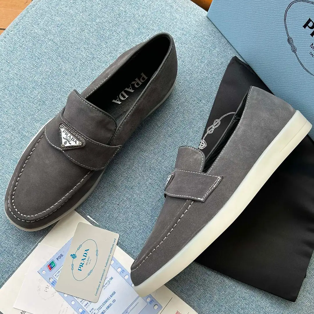 High end men's leather casual sneakers