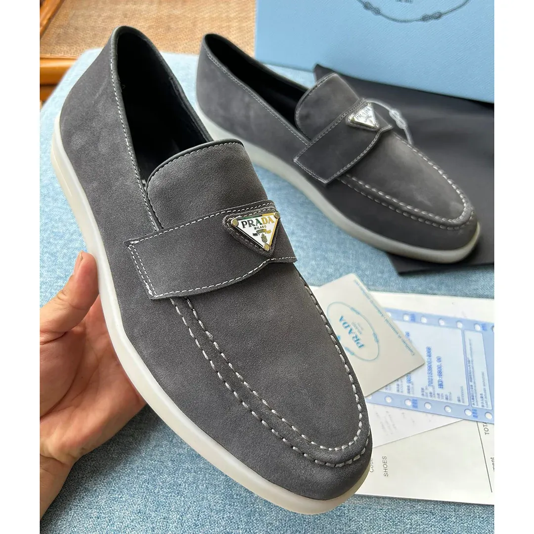 High end men's leather casual sneakers