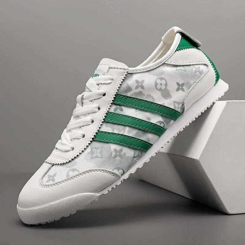 New Breathable Canvas Shoes Men's Casual Sneakers