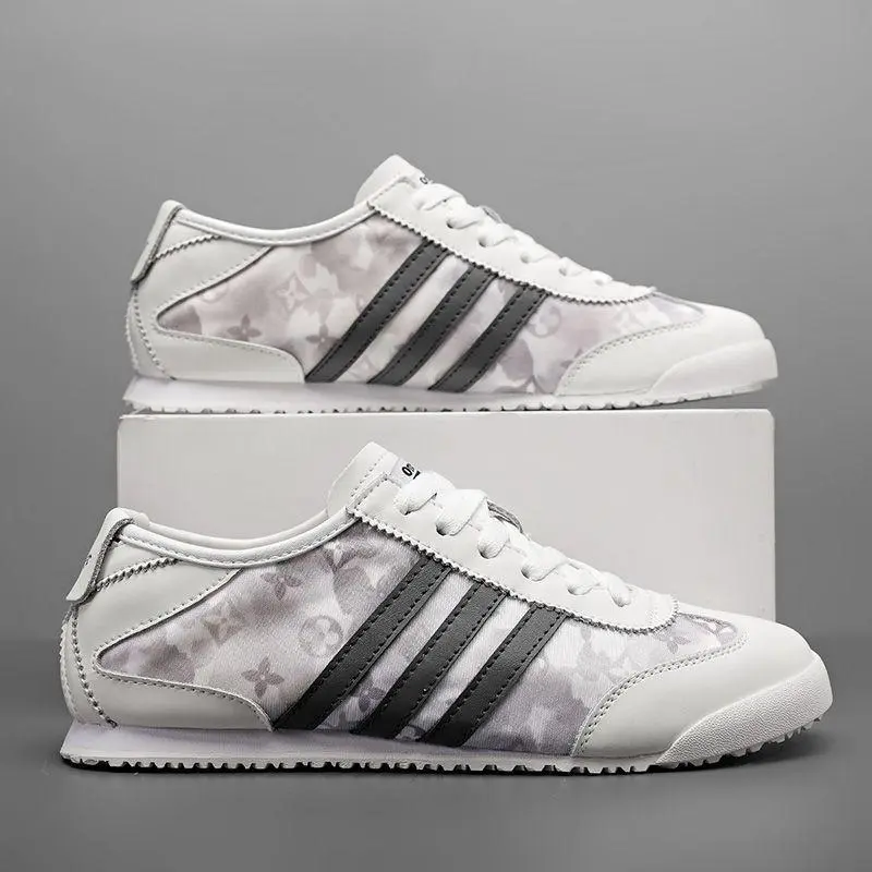 New Breathable Canvas Shoes Men's Casual Sneakers