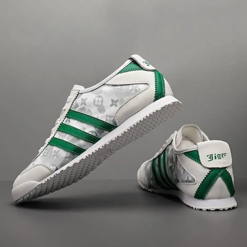 New Breathable Canvas Shoes Men's Casual Sneakers