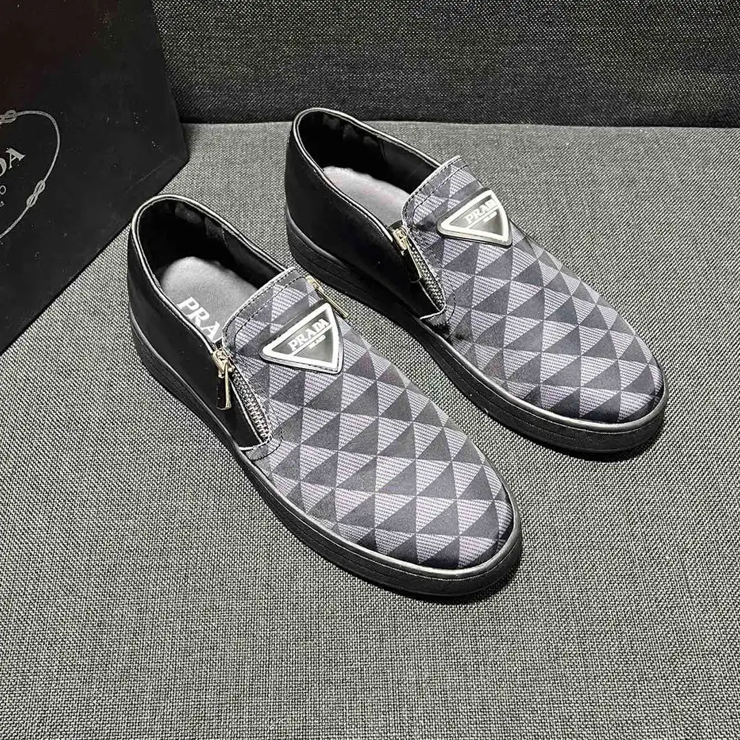 High quality fashion classic casual sneakers