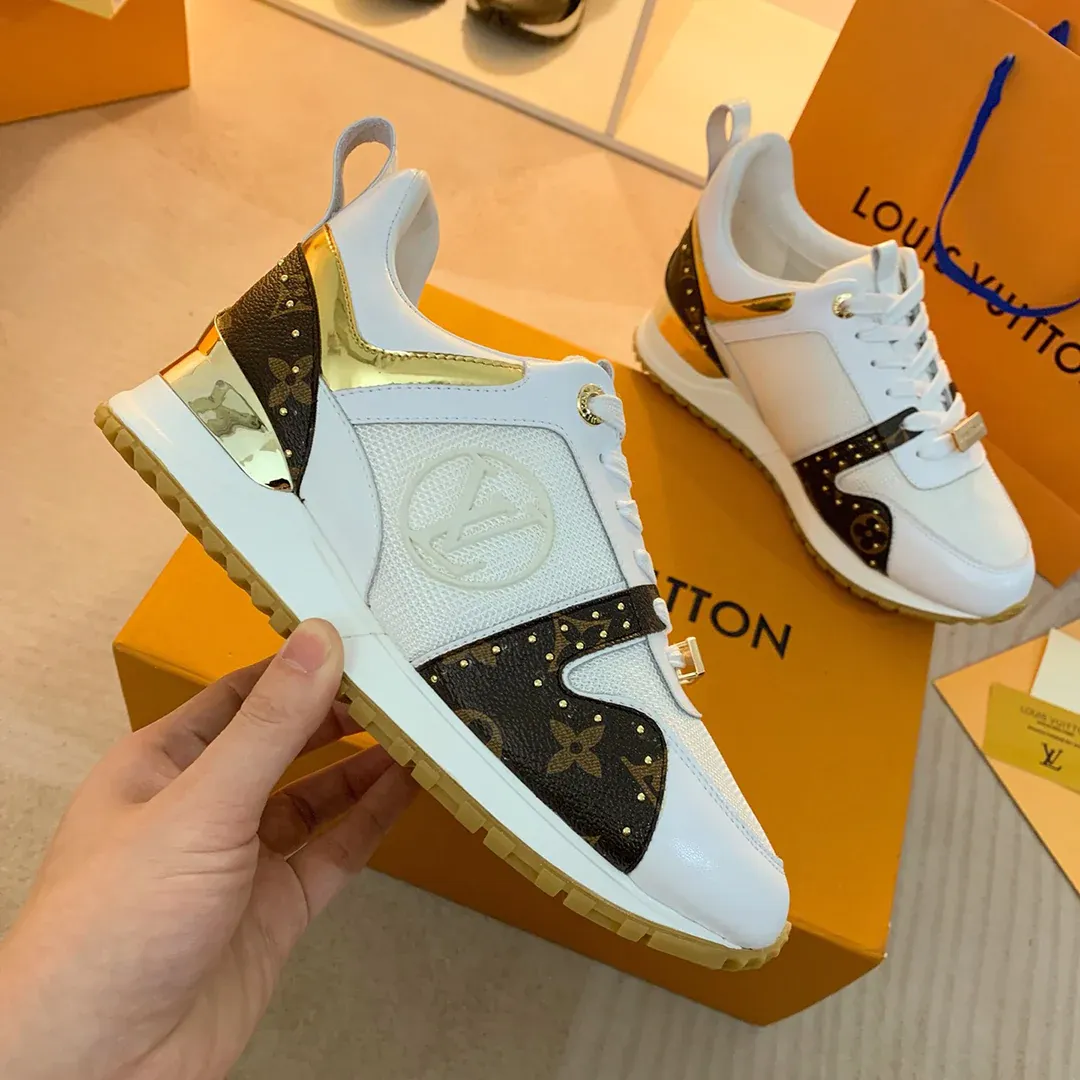 New fashion and versatile sports sneakers