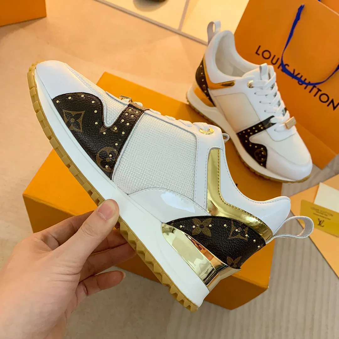 New fashion and versatile sports sneakers