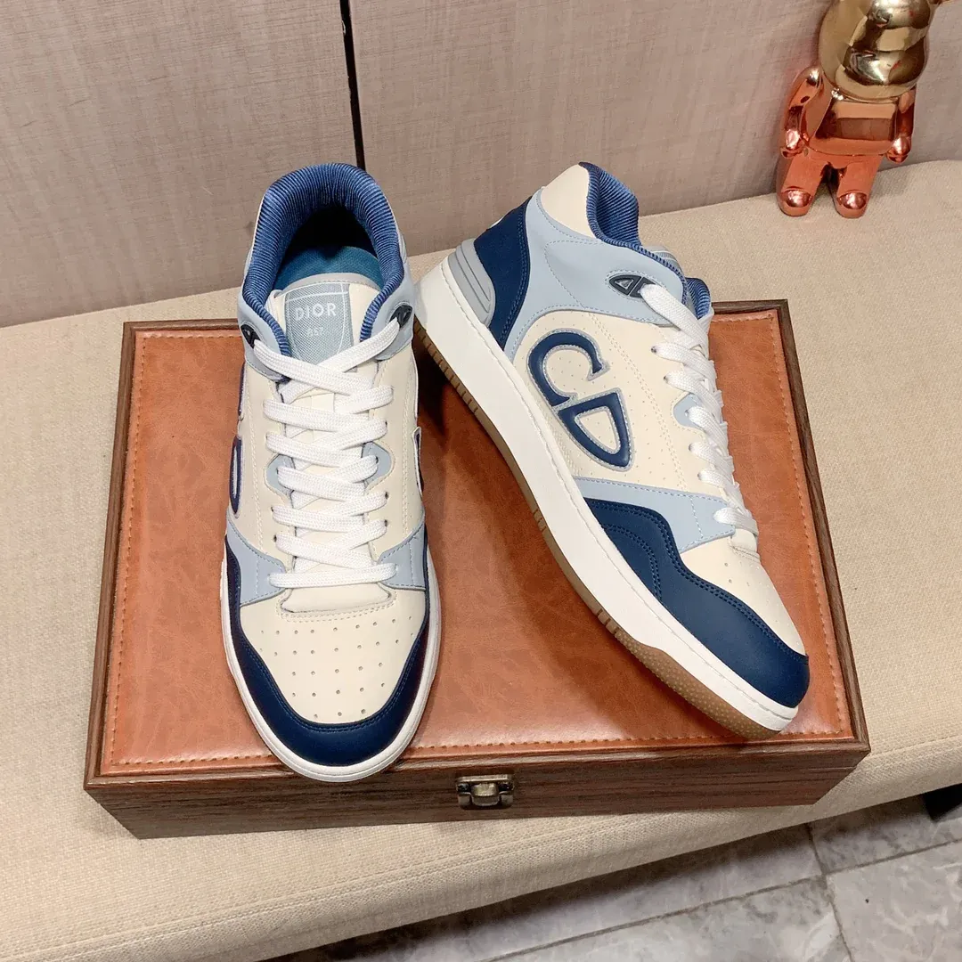 New fashion classic versatile sports sneakers