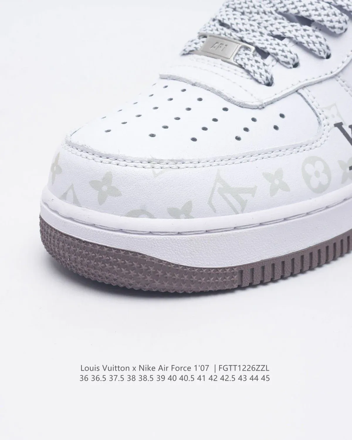 Non-slip Men And Women Couple Casual Board Shoes Sneakers