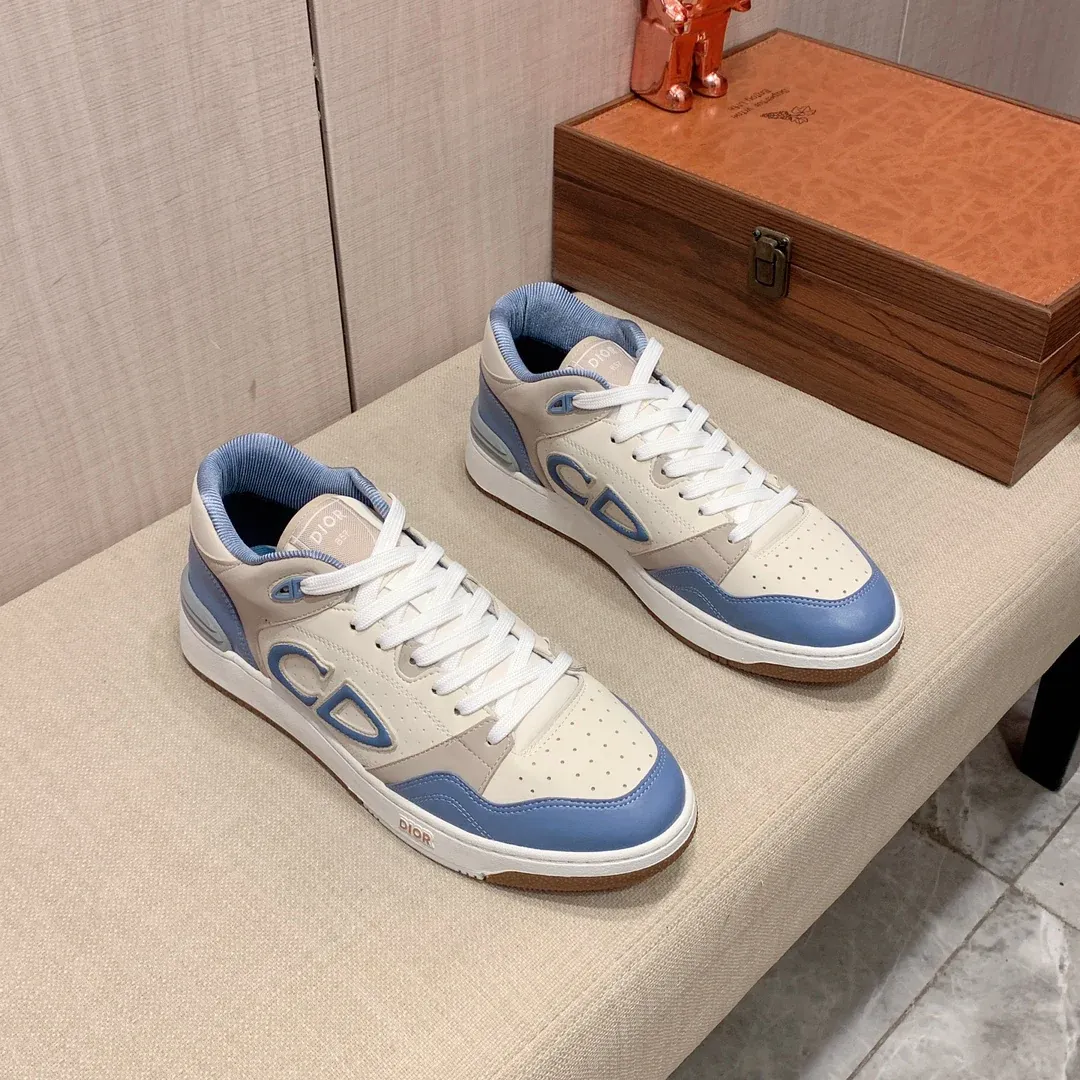 New fashion classic versatile sports sneakers