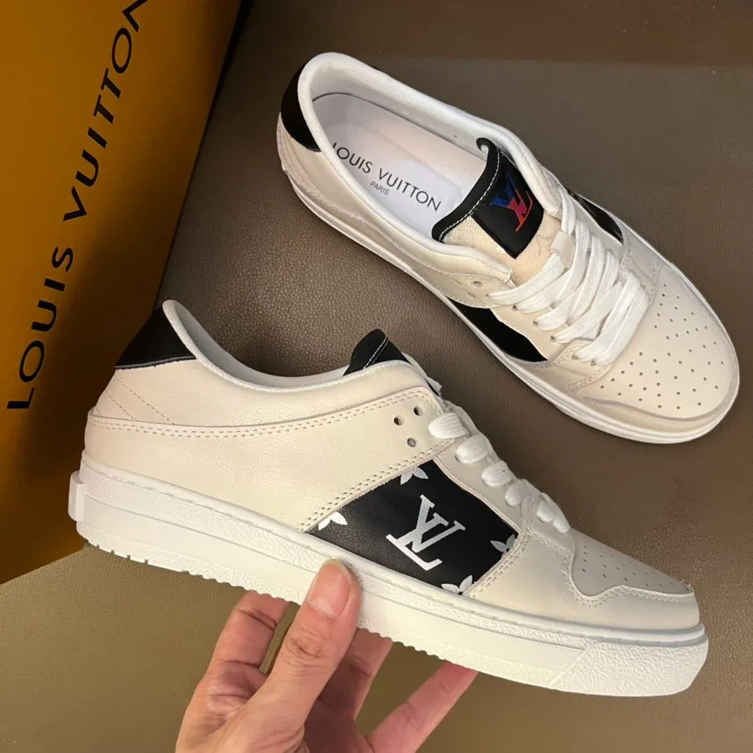 Men's new fashionable and versatile sports shoes