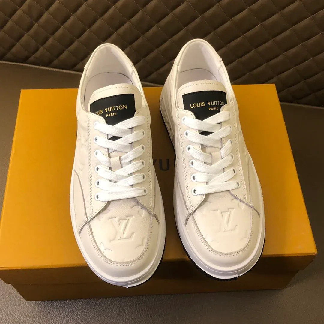 Men's new fashionable and versatile sports shoes