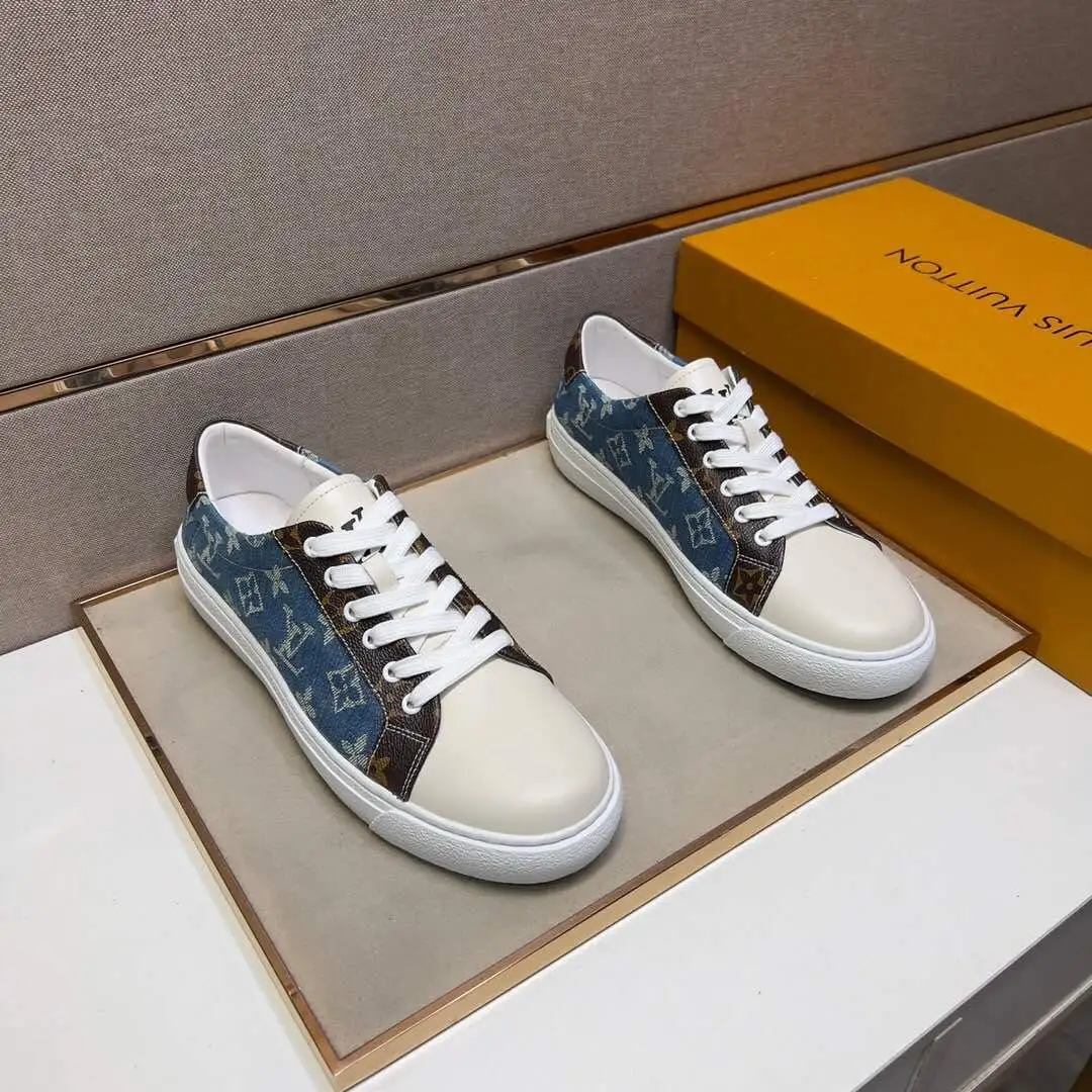 New fashion and versatile sports sneakers