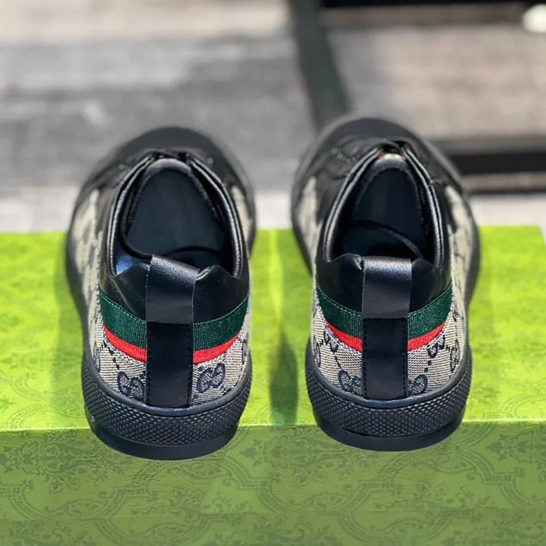 New Fashionable and Versatile Casual Men's Sports Shoes