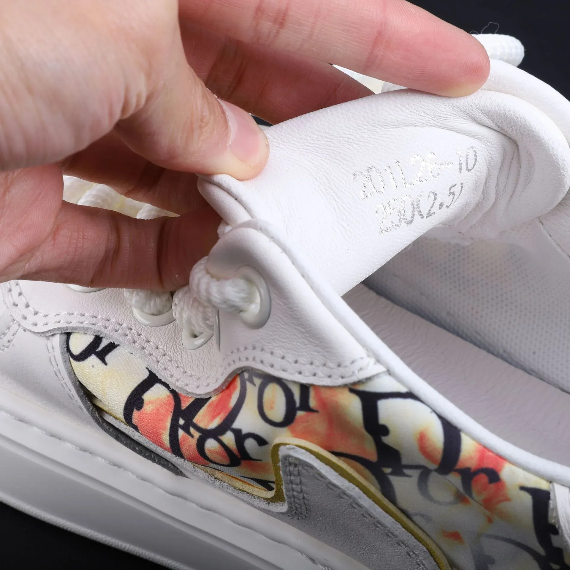 New Casual And Fashionable Hidden Flower Sneakers