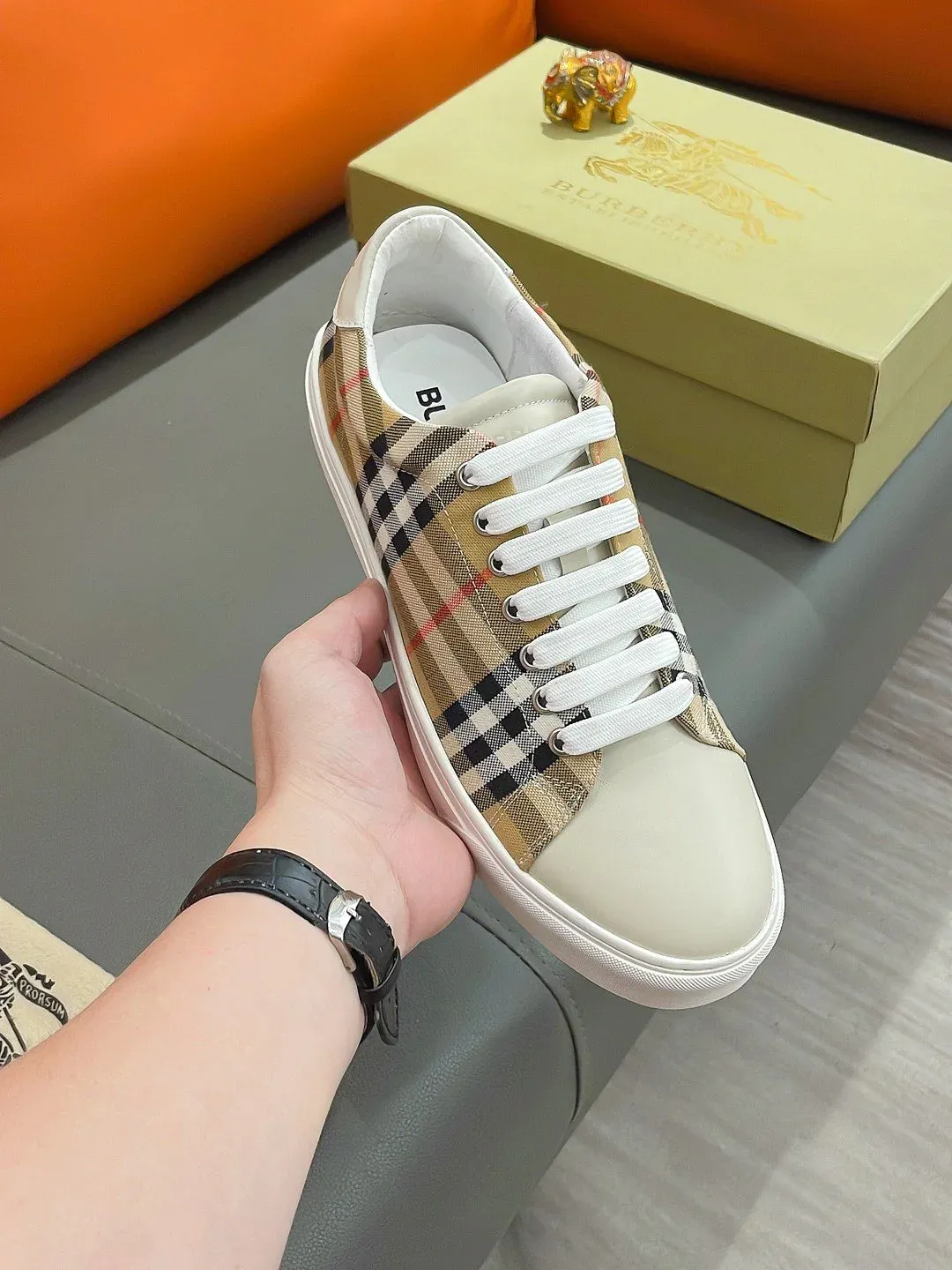 Trendy Classic Comfortable Sneakers