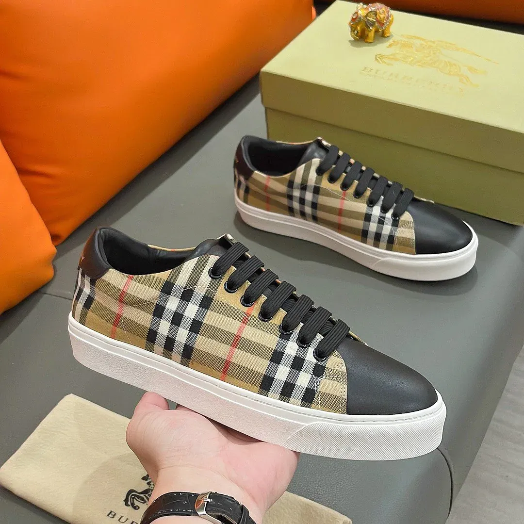 Trendy Classic Comfortable Sneakers