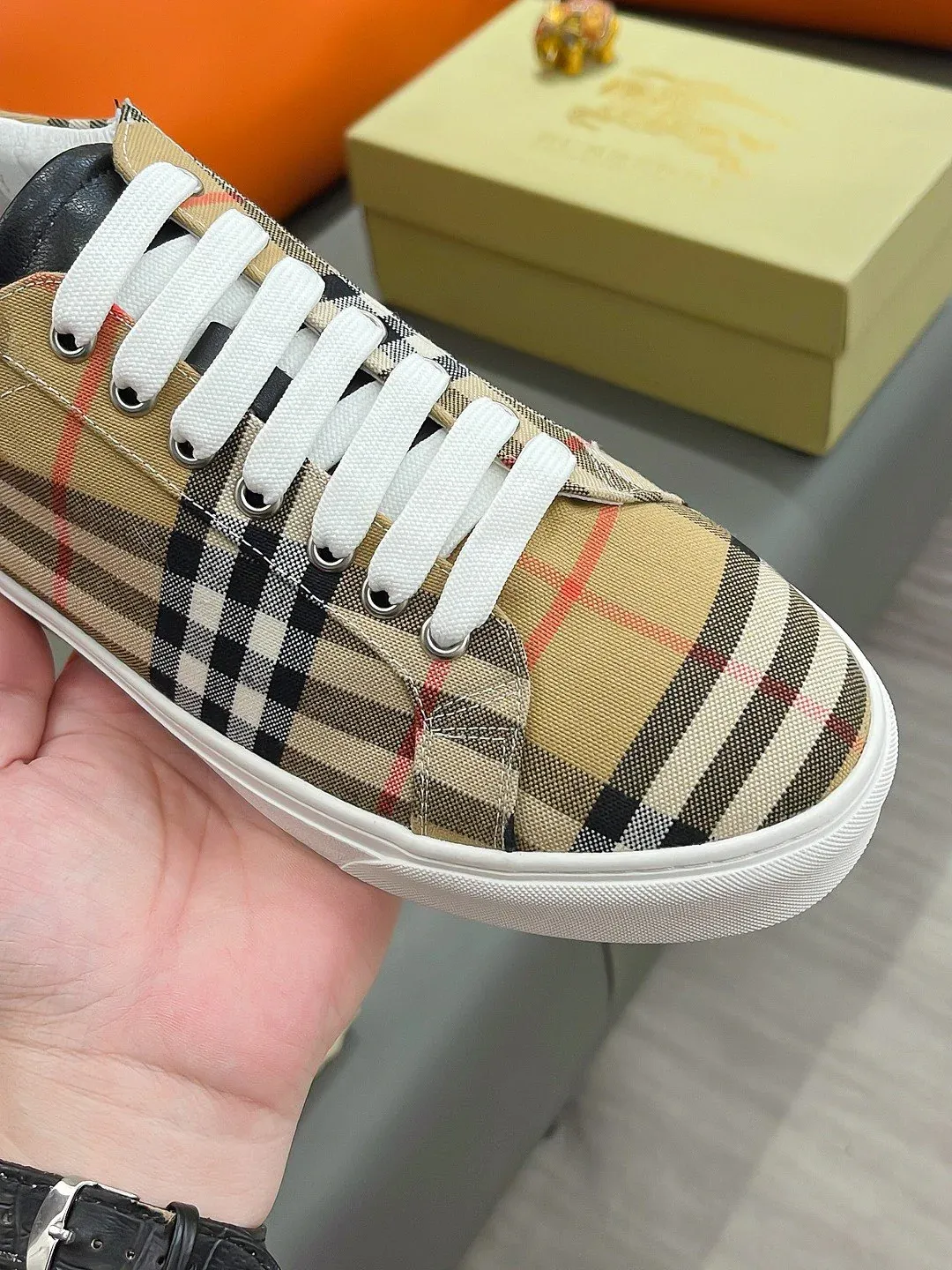 Trendy Classic Comfortable Sneakers