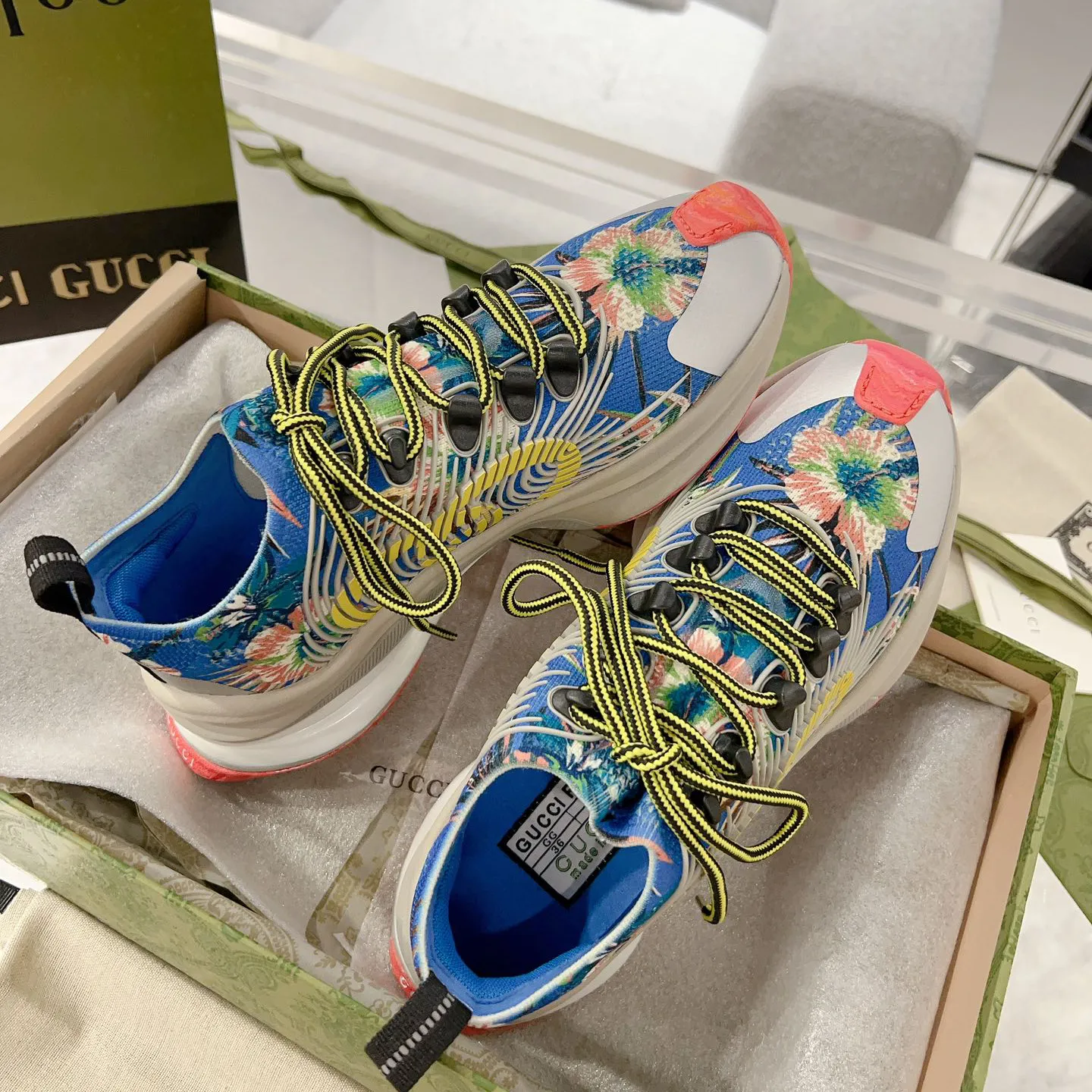 fashion patterned rubber sole sneakers