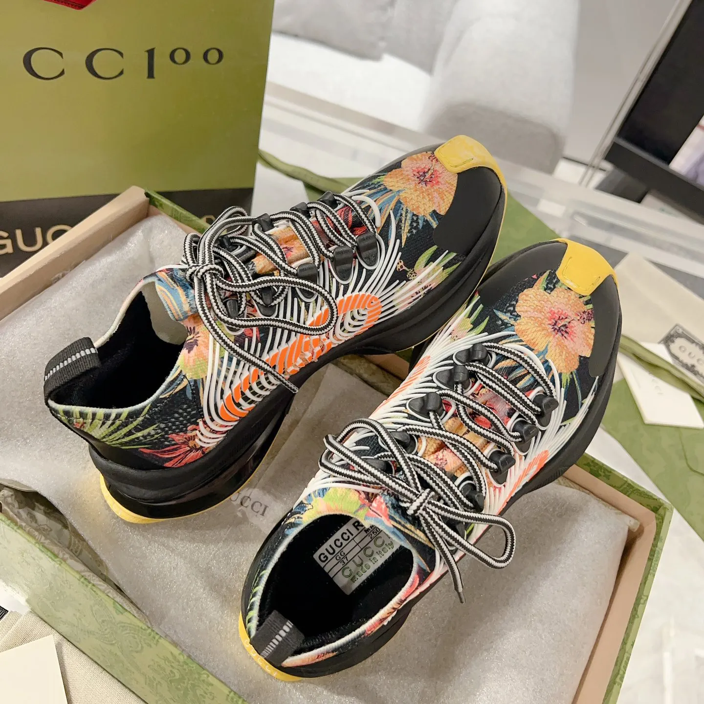 fashion patterned rubber sole sneakers