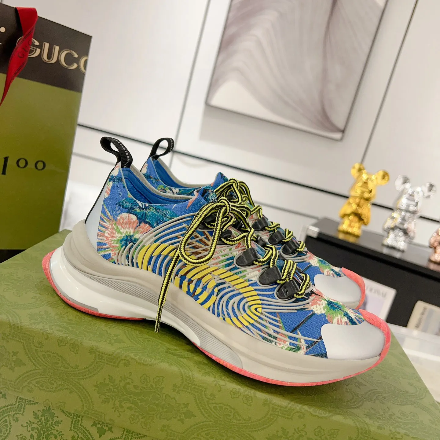 fashion patterned rubber sole sneakers