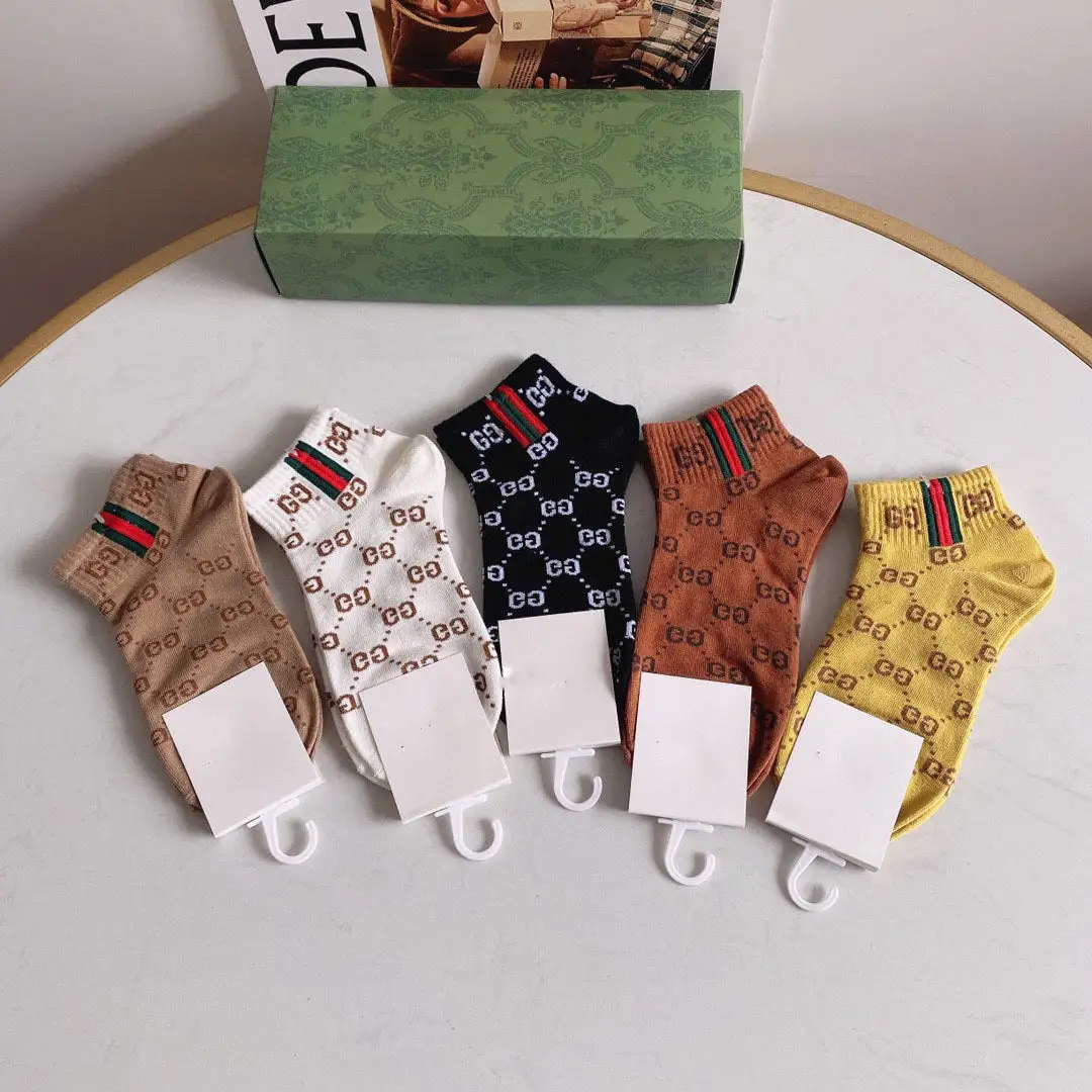 New Alphabet Fashion Socks Set