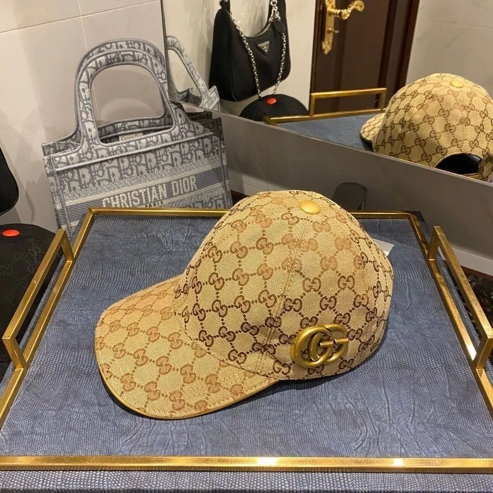 Baseball cap old flower alphabet casual sunshade cap