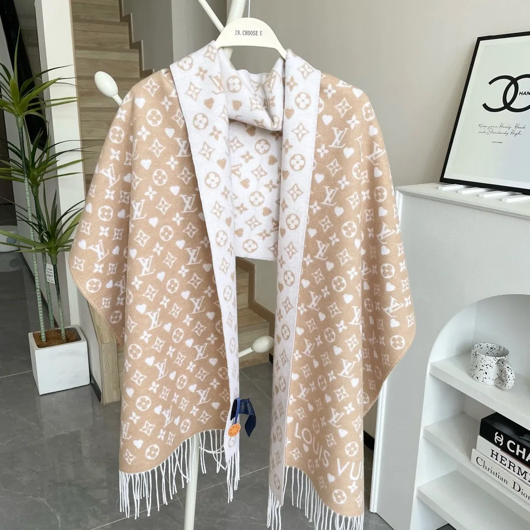 Fashionable Long scarf