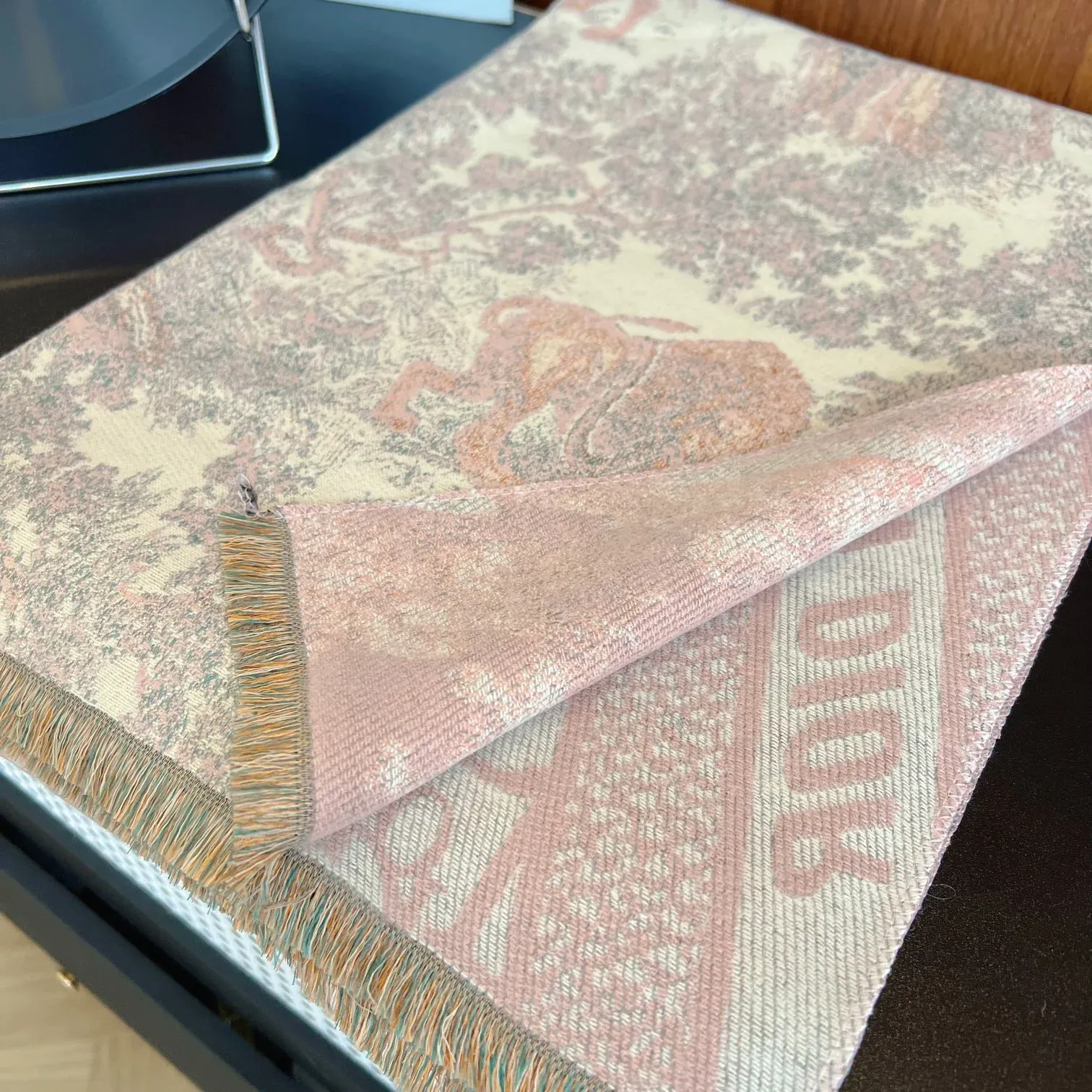 New vintage double-sided cashmere scarf