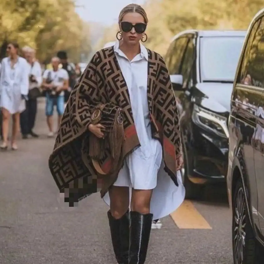 Brown F letter pure cashmere scarf