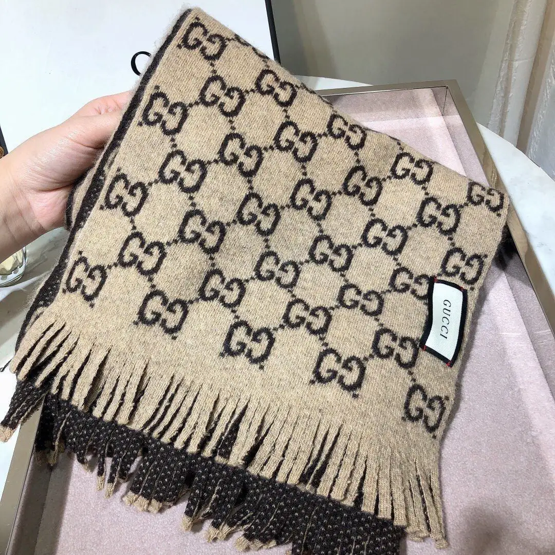 Fashion and versatile couple scarf