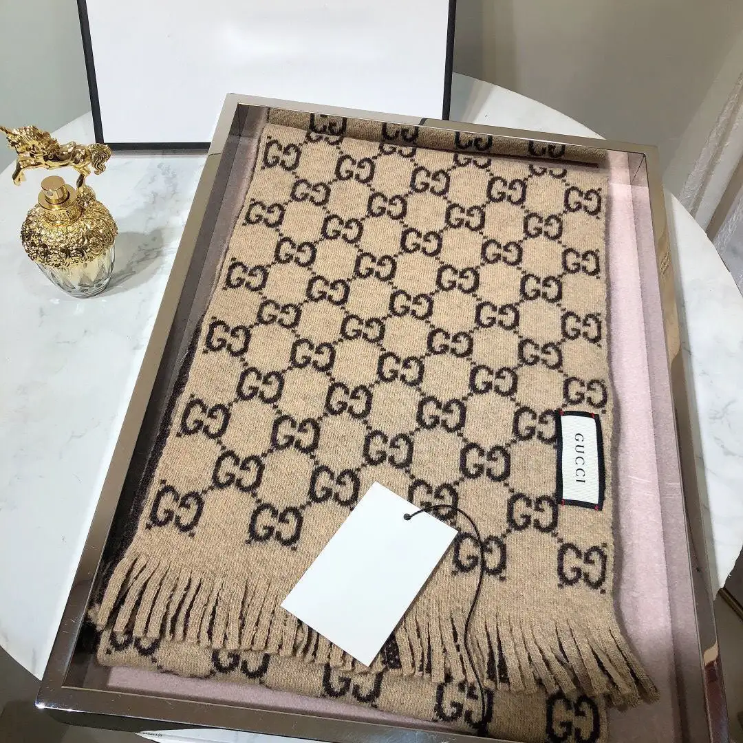 Fashion and versatile couple scarf