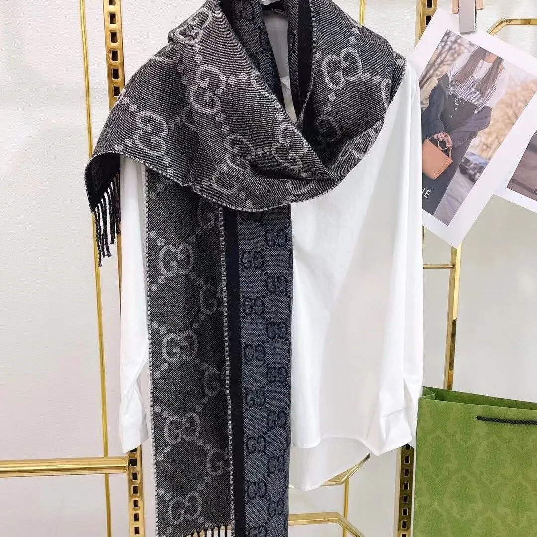 Fashion and versatile couple scarf